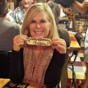 Meet your Posher, Christine